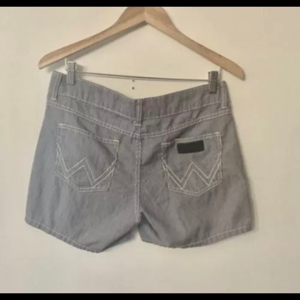 Wrangler Blue Ticking Shorts